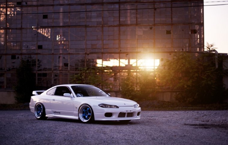 Nissan Silvia s15 заниженная