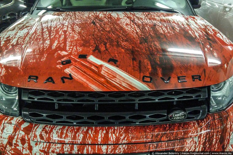 Аэрография кровь на машине