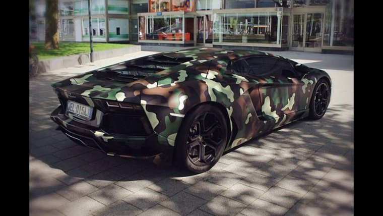 Lamborghini Aventador камуфляж