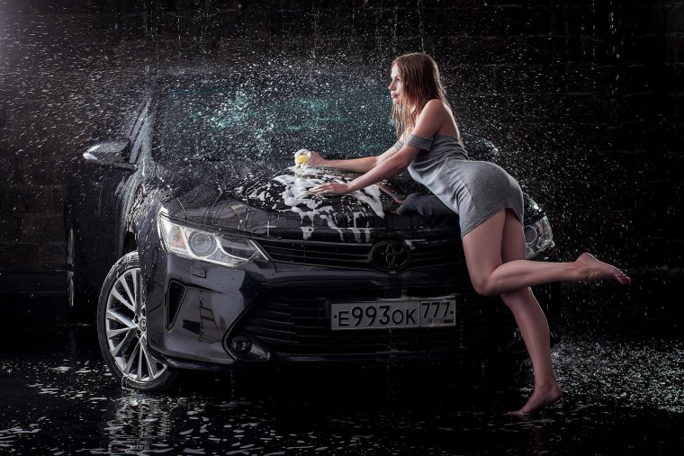 Мойка машин девушки