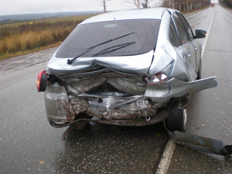 Гранта ДТП сзади