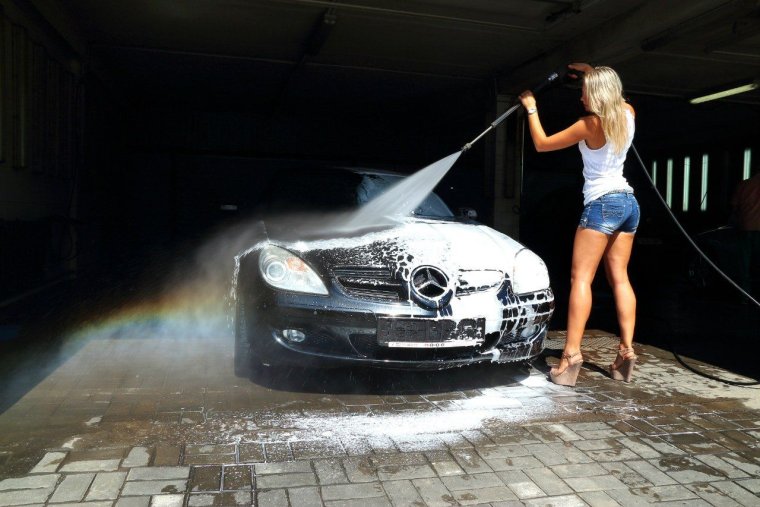 Машина автомойка