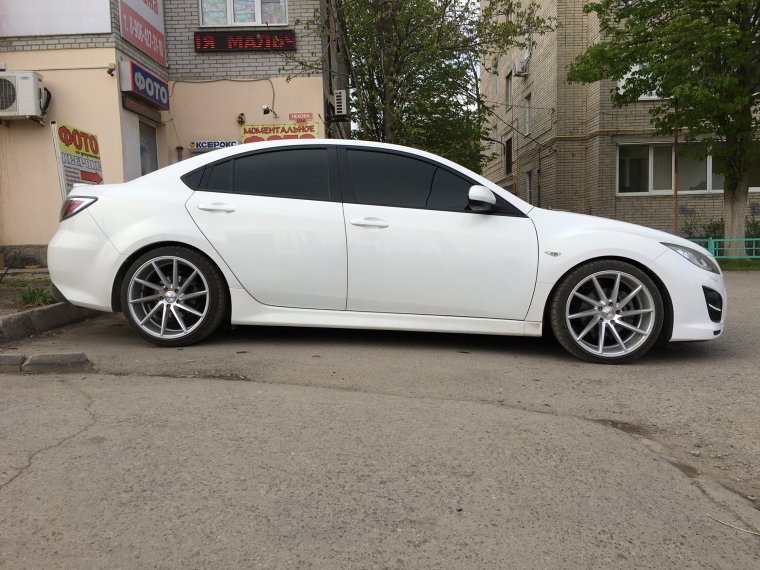 Mazda 6 GH на ВОССЕНАХ