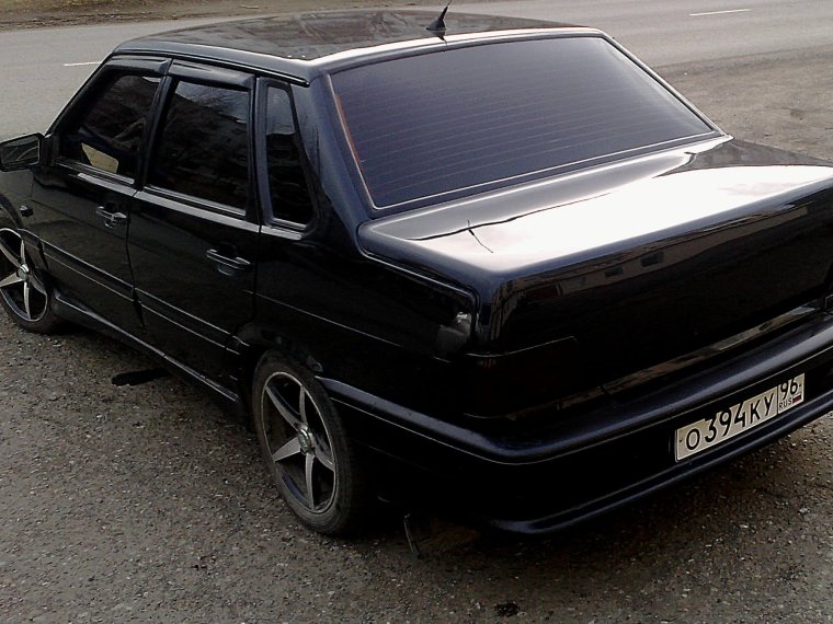 ВАЗ 2115 черная