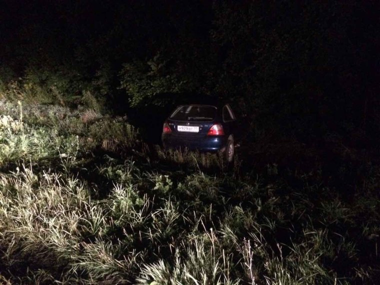 Свалка автомобилей пустыня