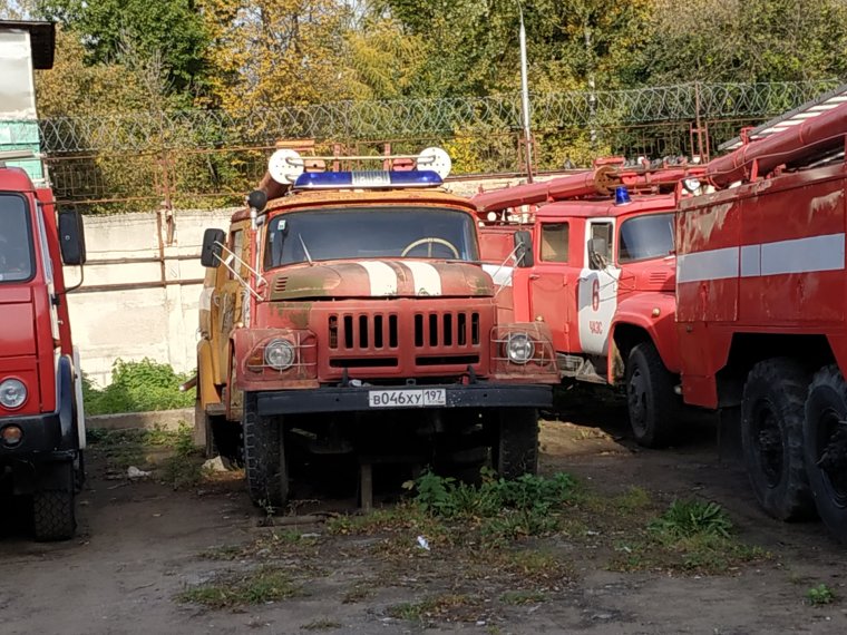 Урал 375 пожарный брошенные