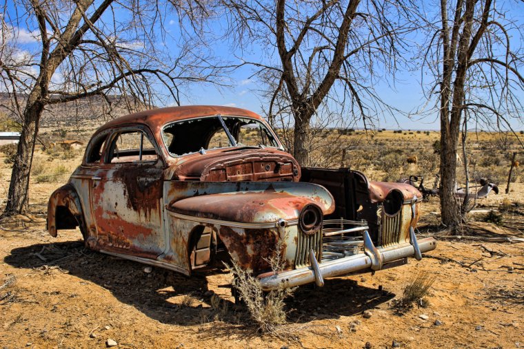 Ржавая машина