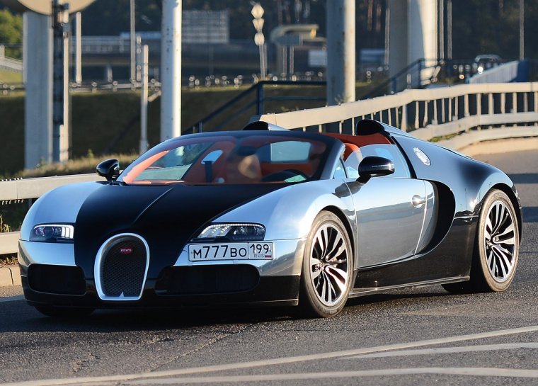 Bugatti Veyron 223