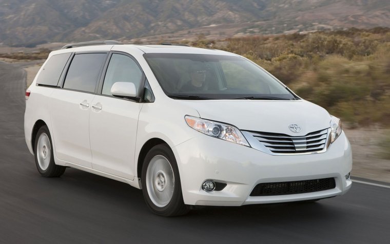 Toyota Sienna III 2010