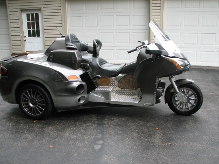 Трёхколёсный мотик Honda