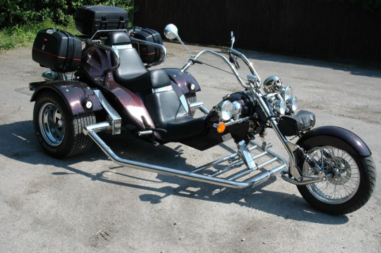 Мотоцикл трайк байк"24