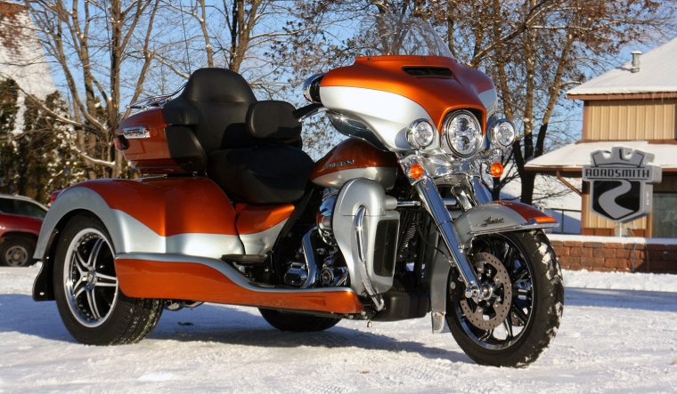 Трёхколёсный мотоцикл Harley Davidson