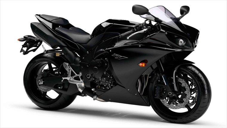 Yamaha r1 1300
