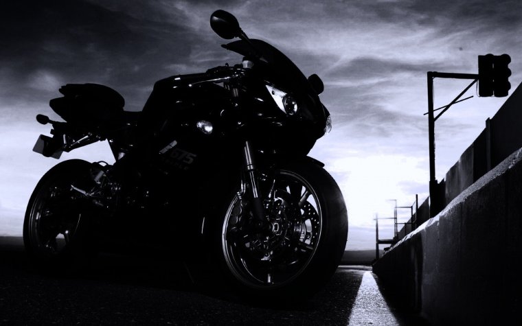 Мотоцикл Ямаха р1 стант