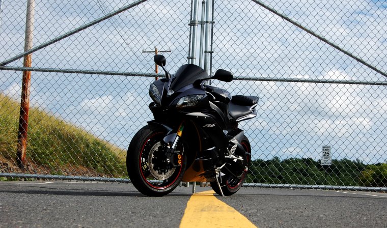 Ямаха р6 обои