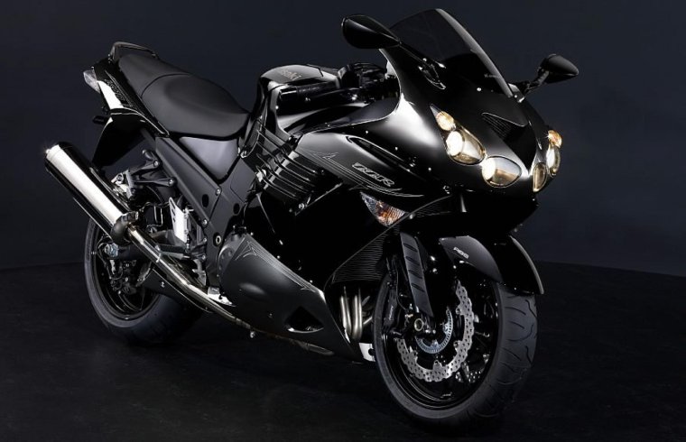 Кавасаки ZZR 1400