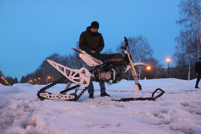 Питбайк снегоход