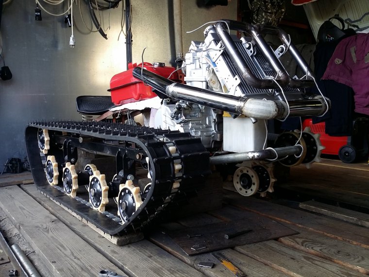 Вездеход "е-БАХЕР" ЧЕЧЕЖИ