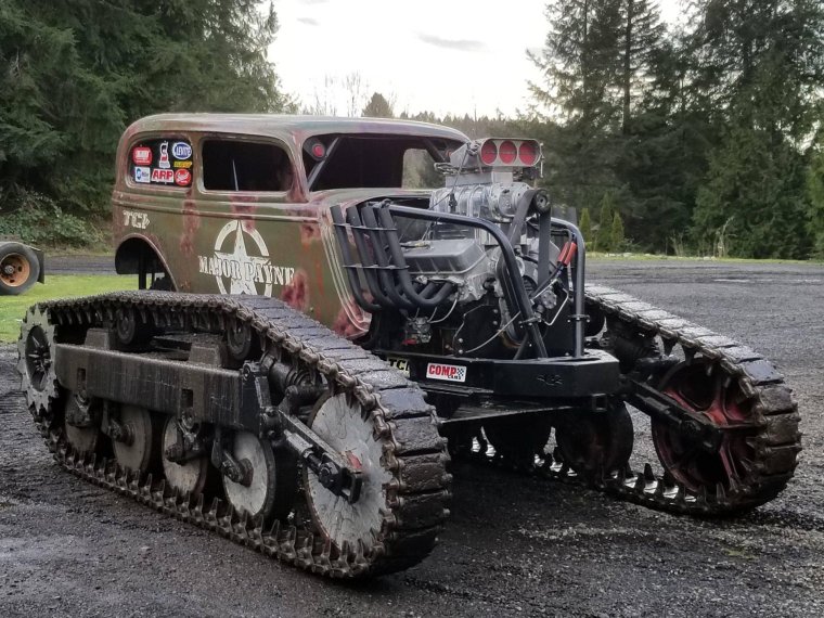 Гусеничный вездеход ВАЕР 1800