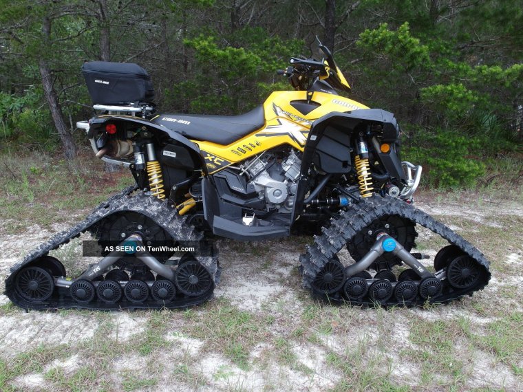 Гусеница на BRP Renegade 137