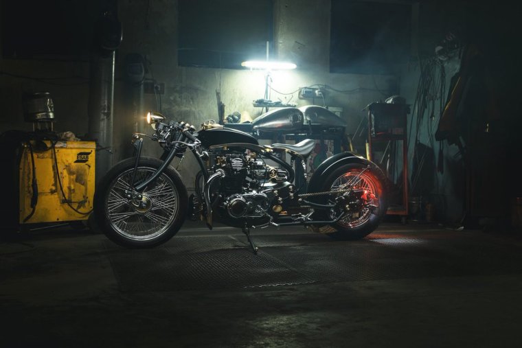 Мотоцикл в стиле лофт
