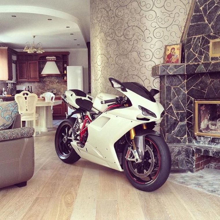 Мужской гараж