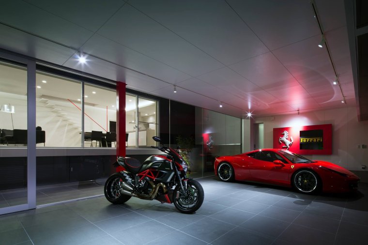 Дукати мотоцикл Diavel