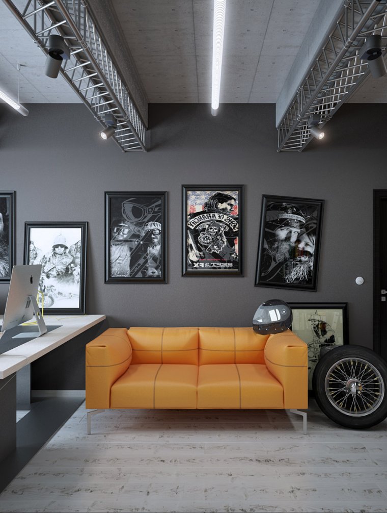 Мотоцикл под одеялом