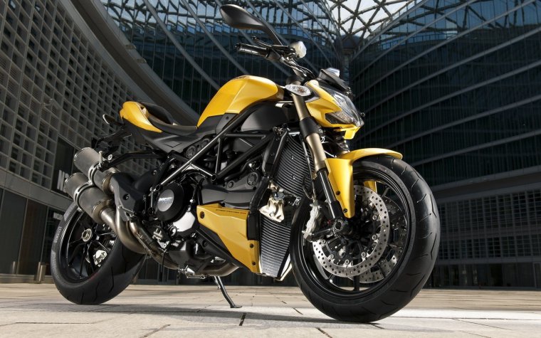 VFR 400 стритфайтер