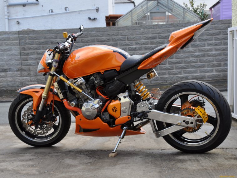 Honda CB 600 Street Fighter