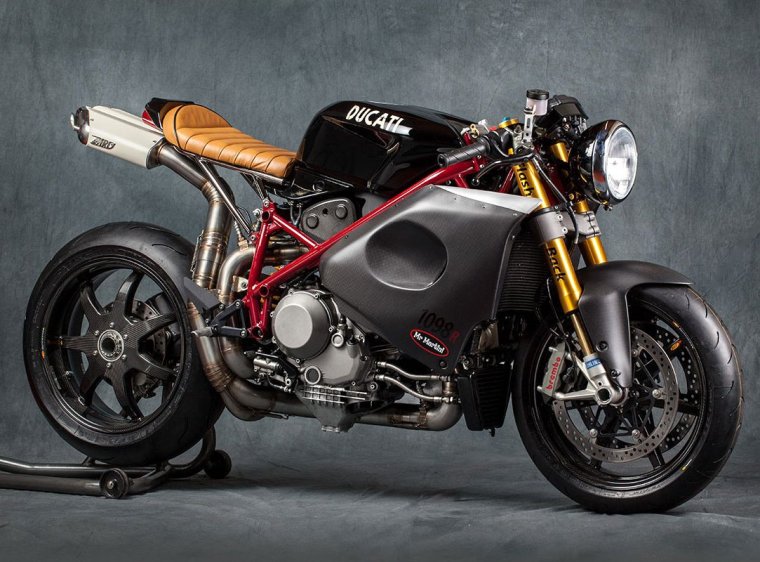 Suzuki Hayabusa Custom Streetfighter
