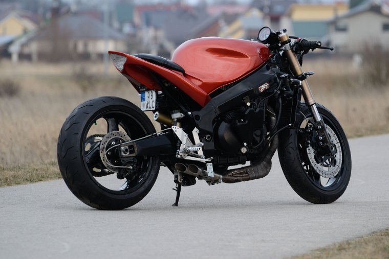 Kawasaki zx6r Street Fighter
