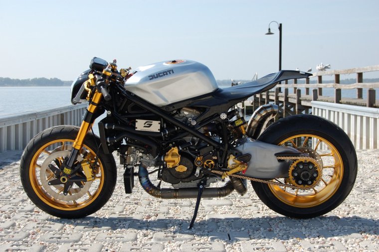 Suzuki Bandit 1200 Streetfighter