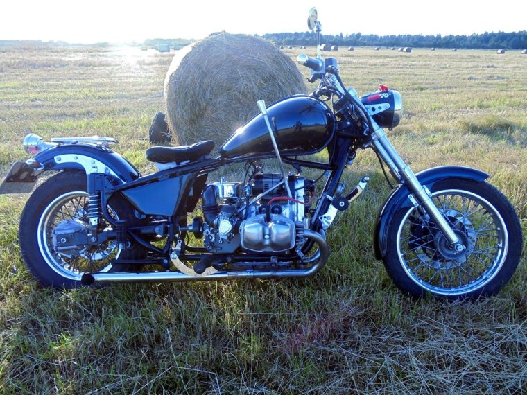 Мотоцикл Урал волк кастом