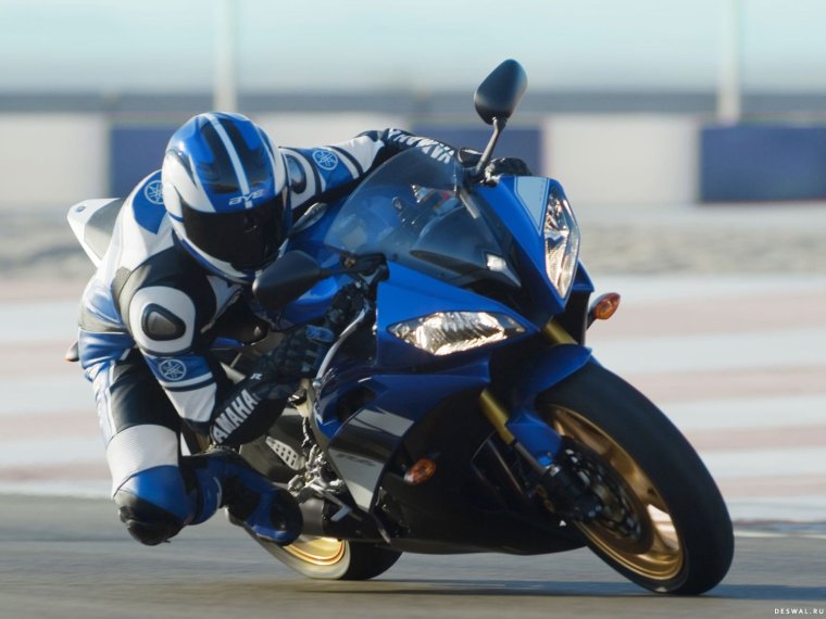 Yamaha r6 на аву