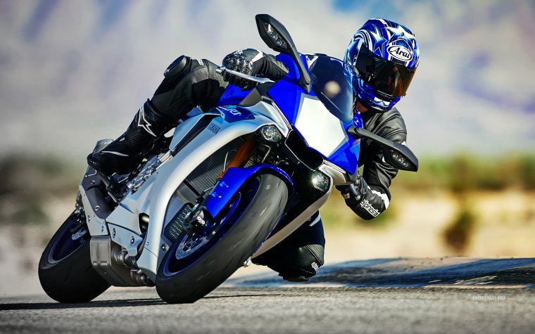 Moto Yamaha r1