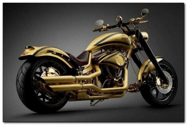 Yamaha Road Star BMS (золотой чоппер)