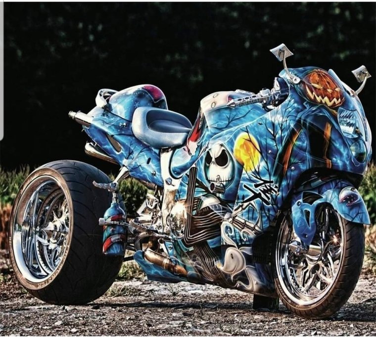 Тюнингованный мотоцикл