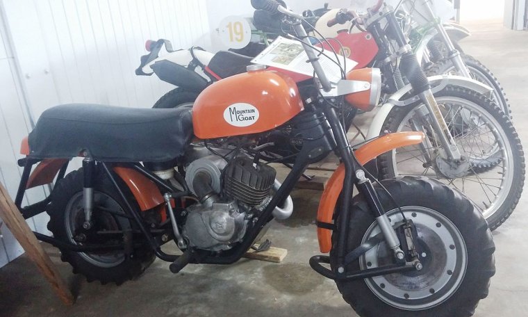 Козлы для мотоцикла