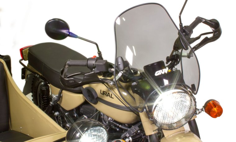 Ветровое стекло на мотоцикл Урал
