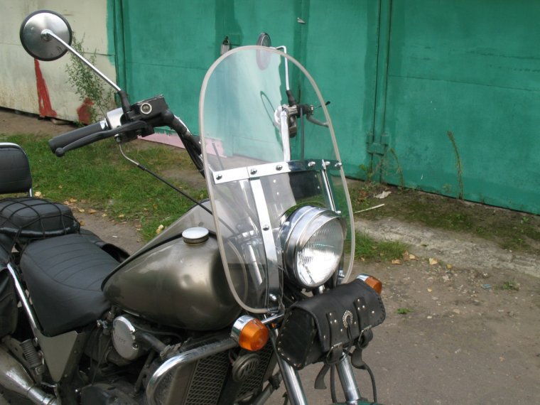 Ветровое стекло на ИЖ Корнет 50