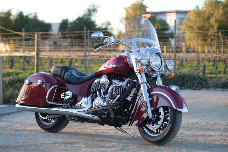 Мотоцикл Индиан круизер