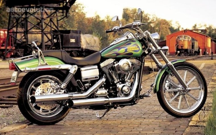 Мотоцикл Harley-Davidson wide Glide