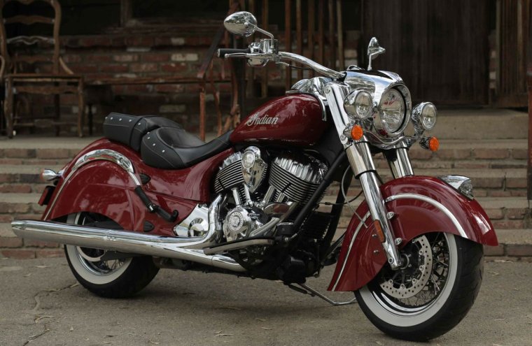 Мотоцикл Индиан дарк Хорс