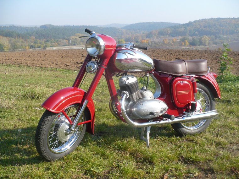 Мотоцикл Ява 1969