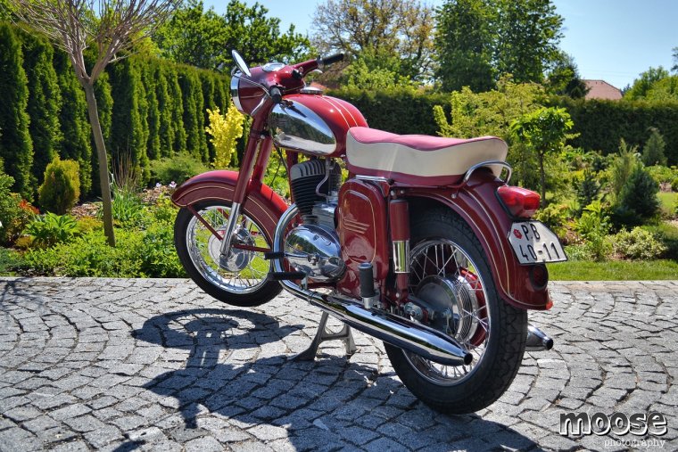№13 - Jawa-250/353