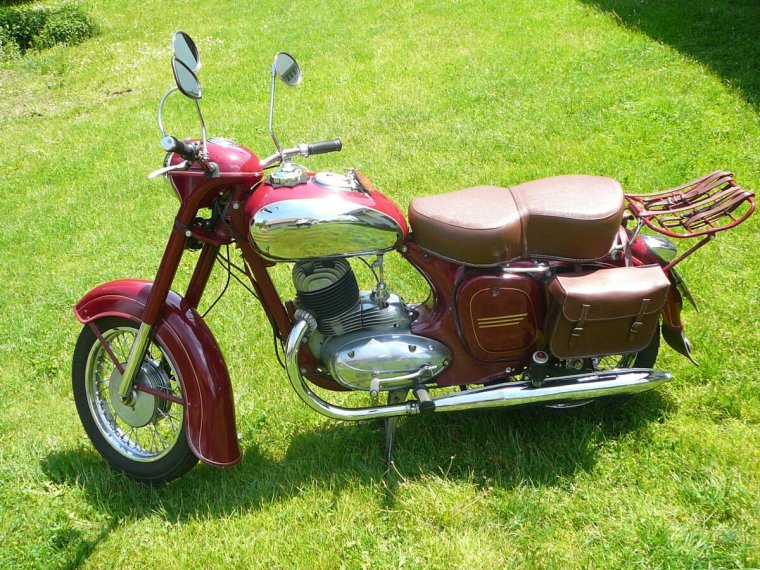 Мотоцикл Ява 250