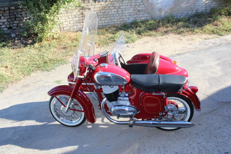 Мотоцикл Ява 250