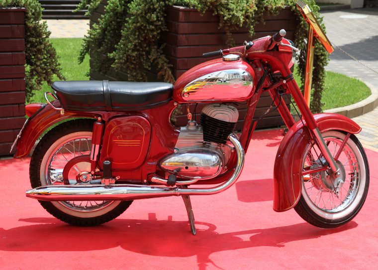 Ява 250 старушка