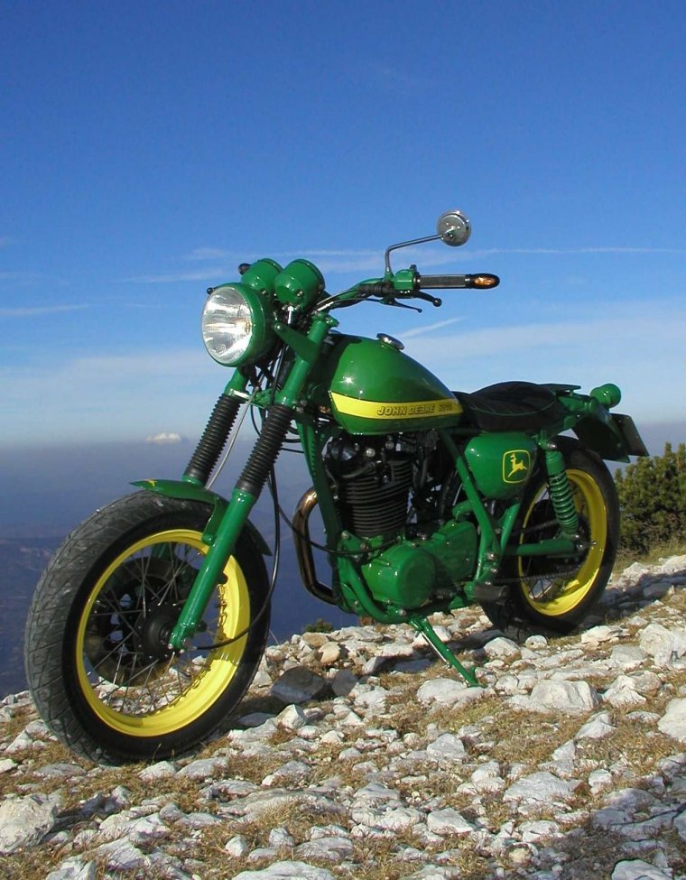 Мотоцикл Джон Дир